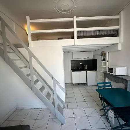 Les Balconnets Centre