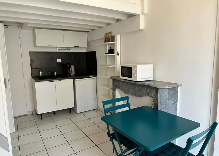 Les Balconnets Centre