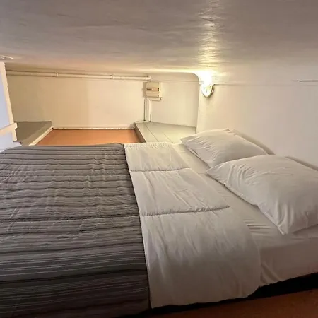 Les Balconnets Centre * Niza