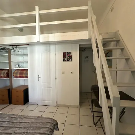 Appart hôtel Les Balconnets Centre *