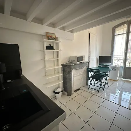 Les Balconnets Centre