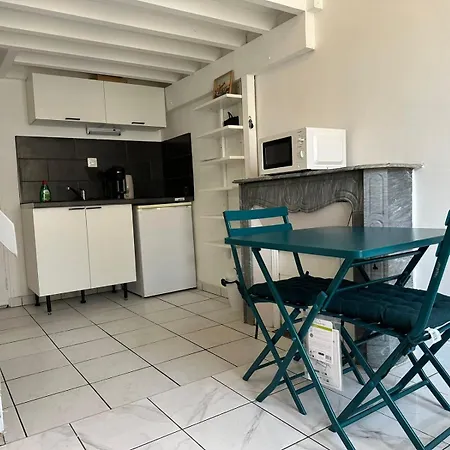 Apartahotel Les Balconnets Centre Niza