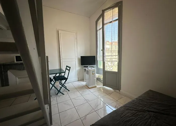 Les Balconnets Centre Ξενοδοχείο με διαμερίσματα Νίκαια